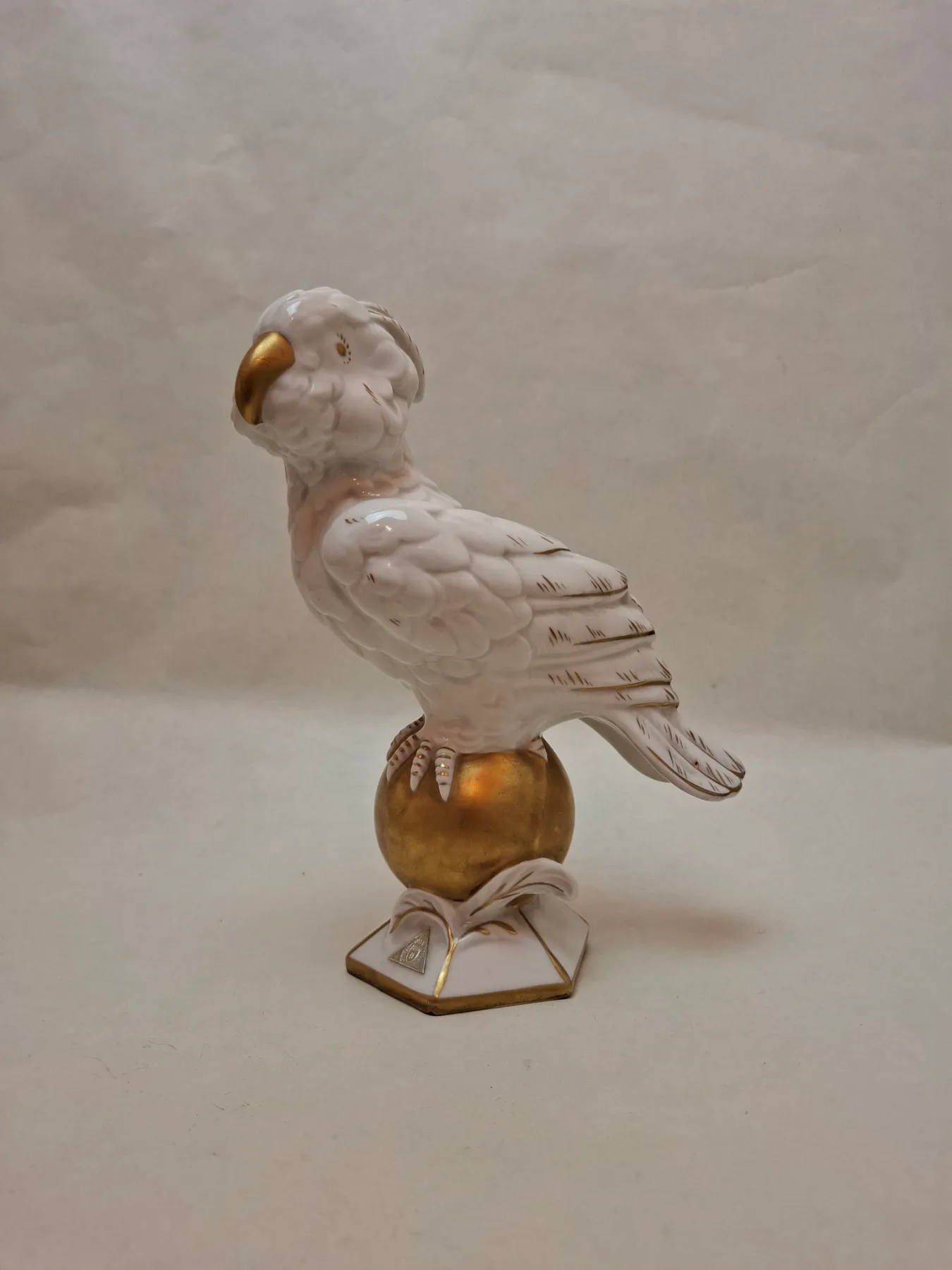 Porcelánový Papoušek Royal Dux